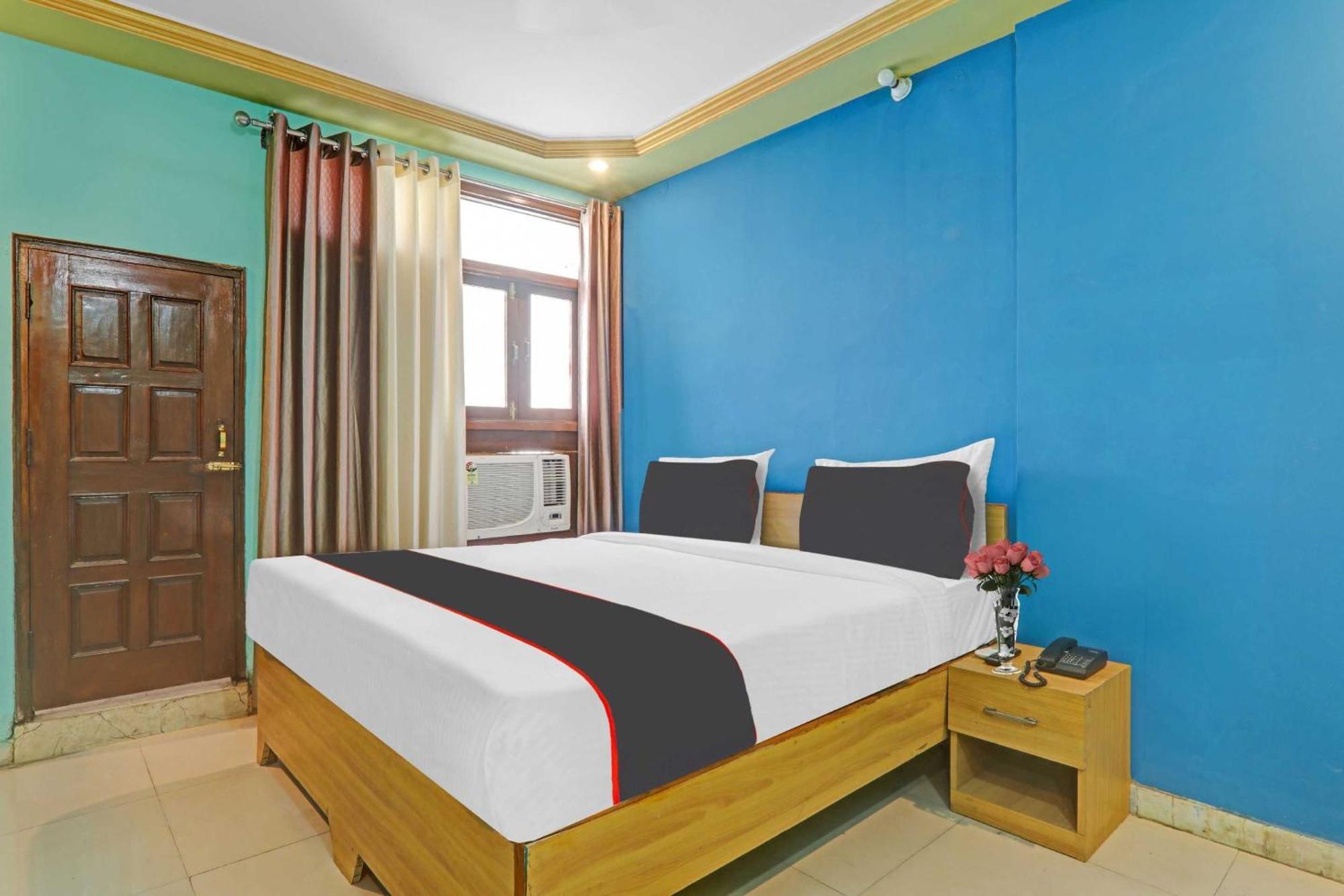 Collection O Premier Near Hazratganj Hotel Lucknow Eksteriør billede