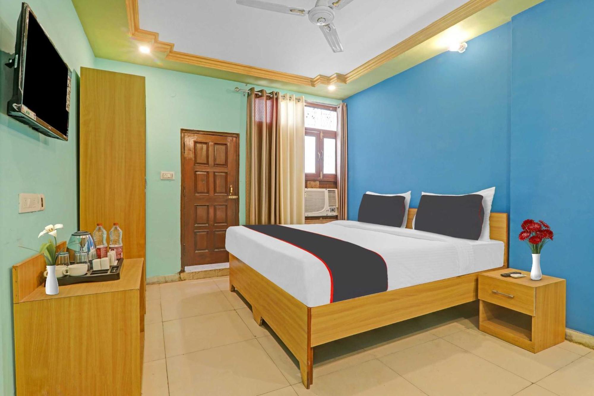 Collection O Premier Near Hazratganj Hotel Lucknow Eksteriør billede