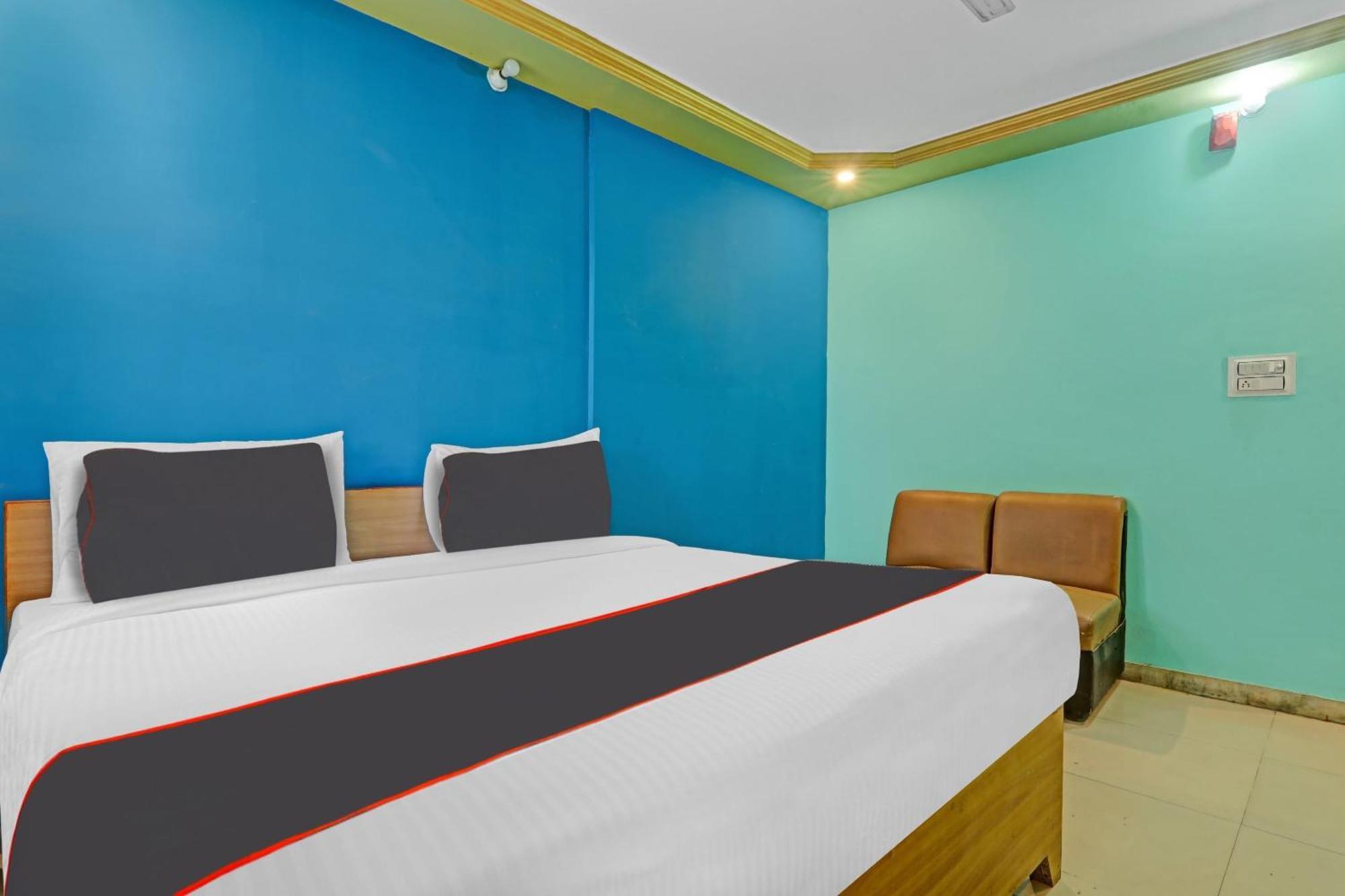 Collection O Premier Near Hazratganj Hotel Lucknow Eksteriør billede
