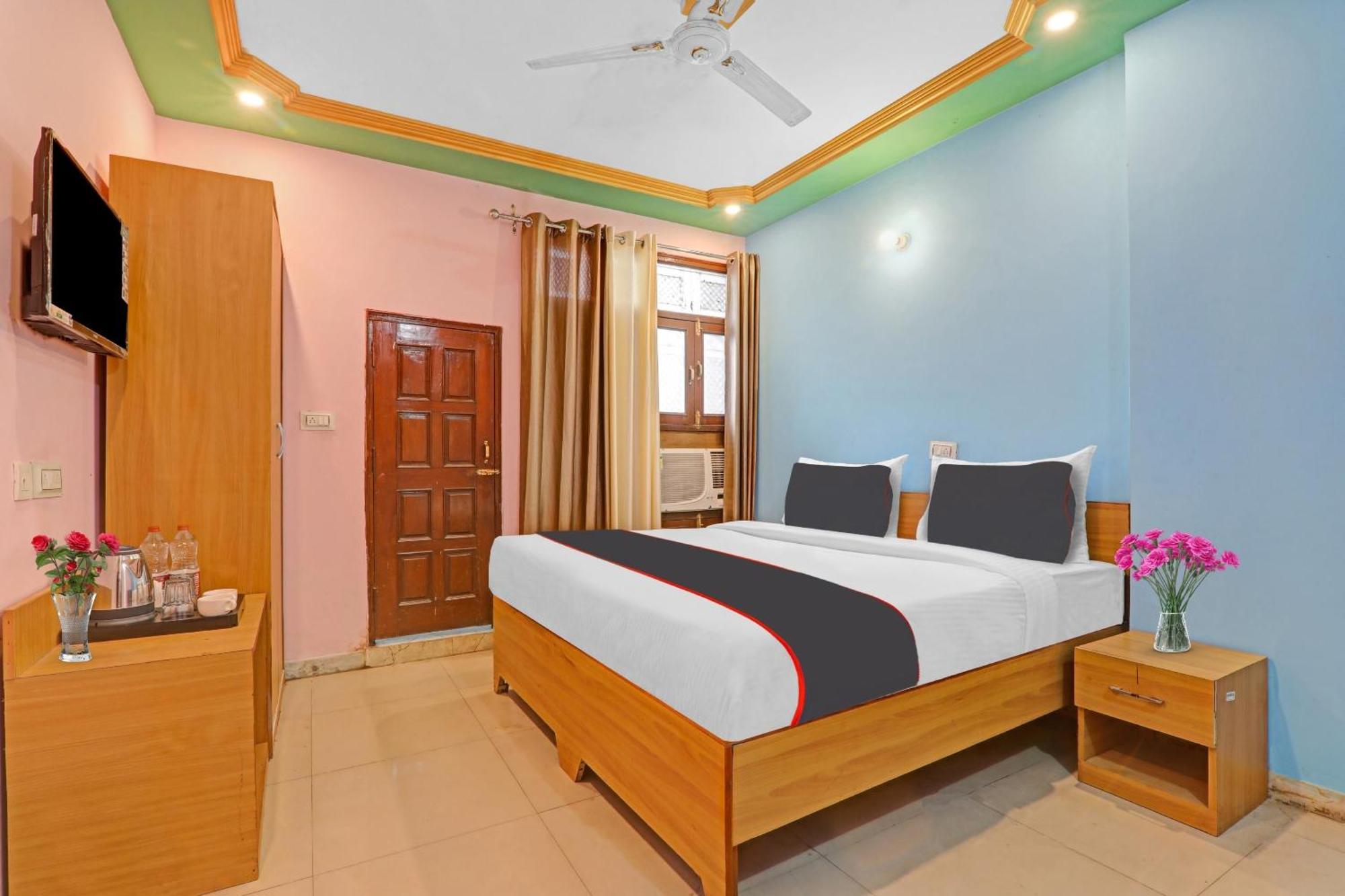 Collection O Premier Near Hazratganj Hotel Lucknow Eksteriør billede